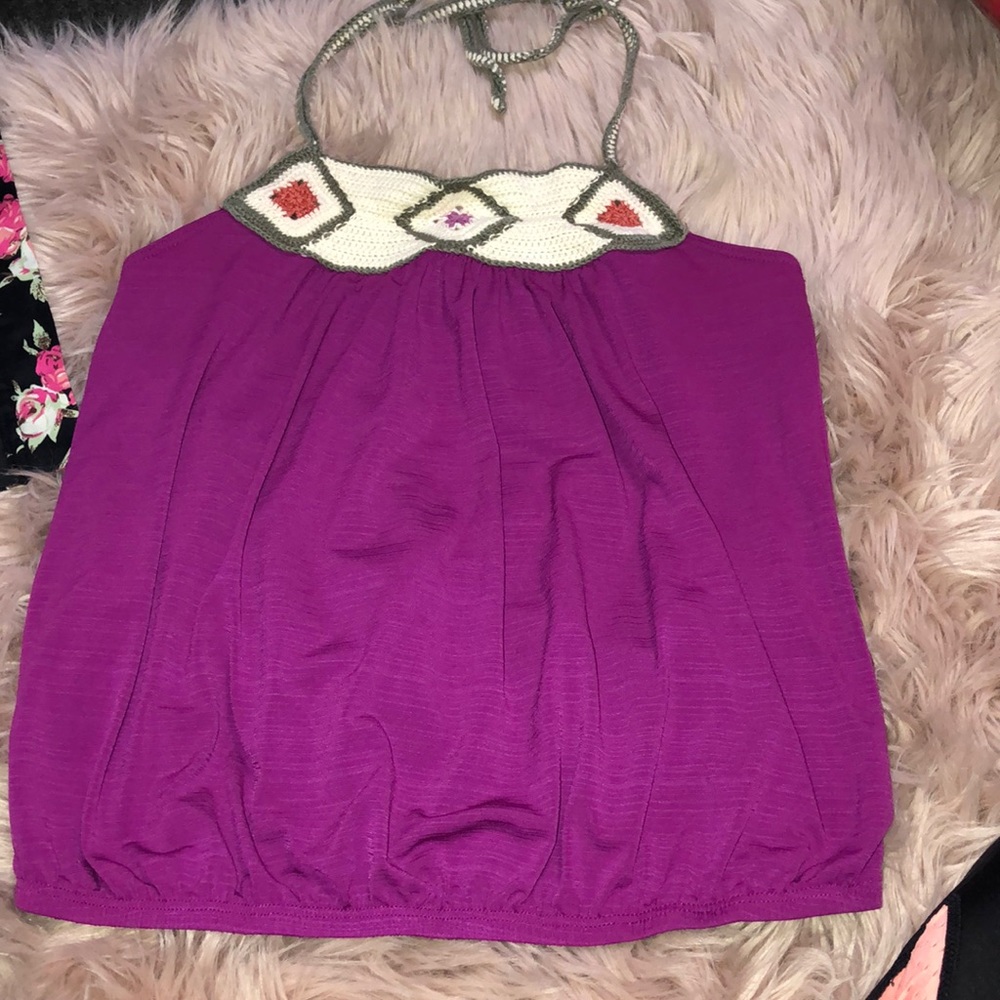 Wrap around neck tank! Size medium